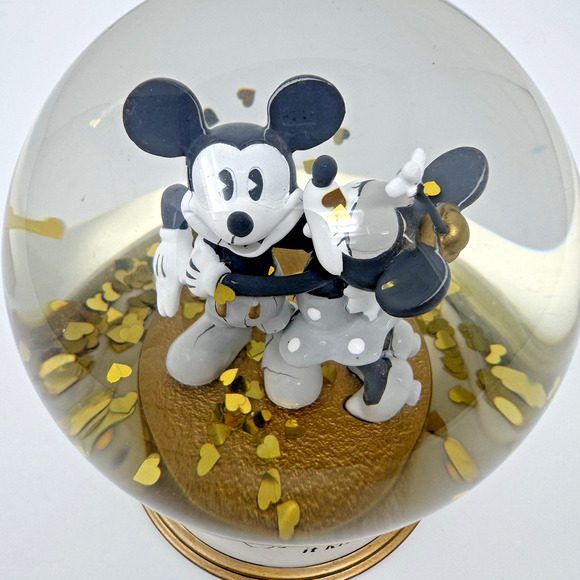 Disney Mickey & Minnie "When My Heart Found You, It Knew" Hallmark Snow Globe - Picture 4 of 12